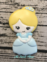 Load image into Gallery viewer, Blue Princess Cutter